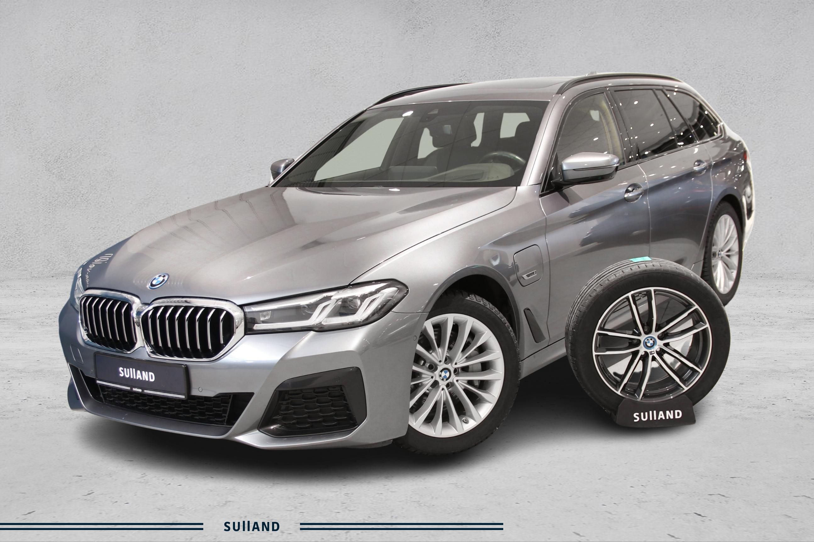 BMW 530e xDrive Touring