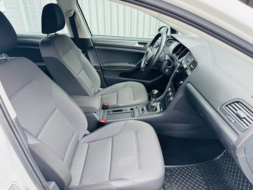 Bild 5 av Volkswagen Golf Sportscombi 1.4 TSI 125HK / DRAG / VÄRMARE