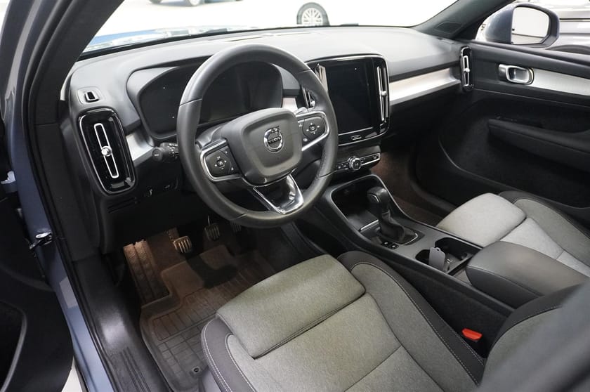 Bild 2 av Volvo XC40 T2 Core Drag VoC
