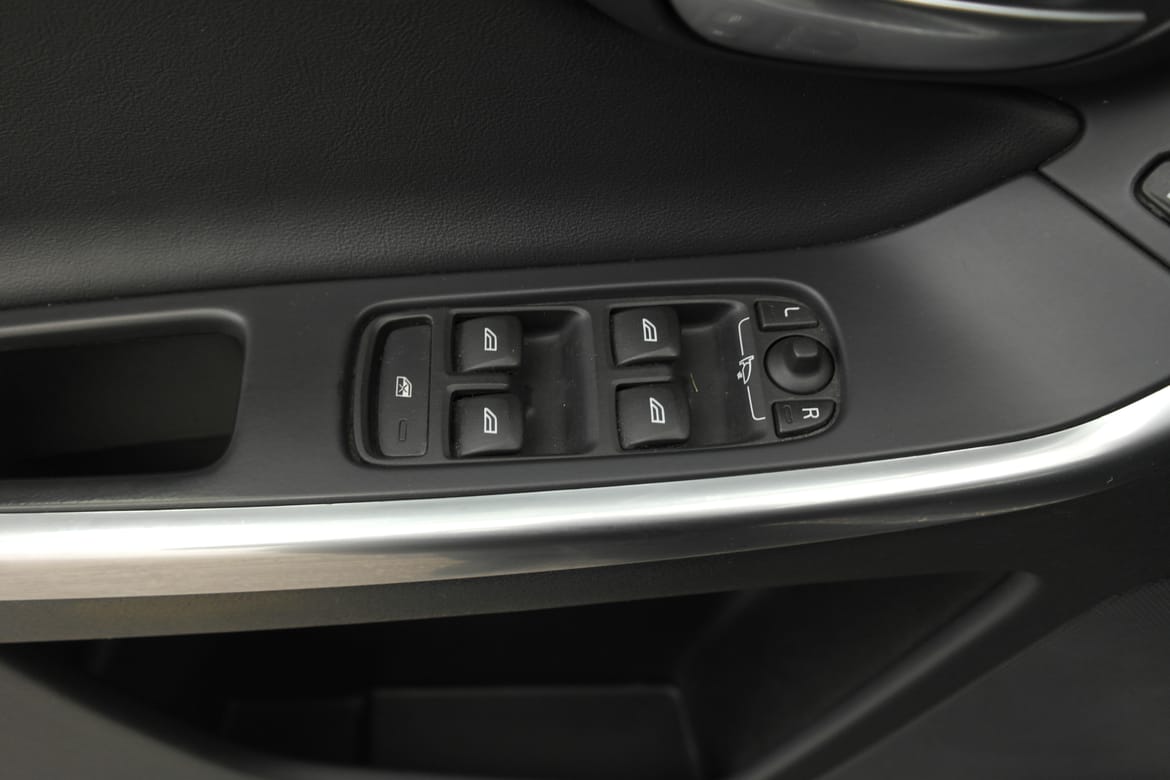 Volvo XC60 2016 - miniatyr 12