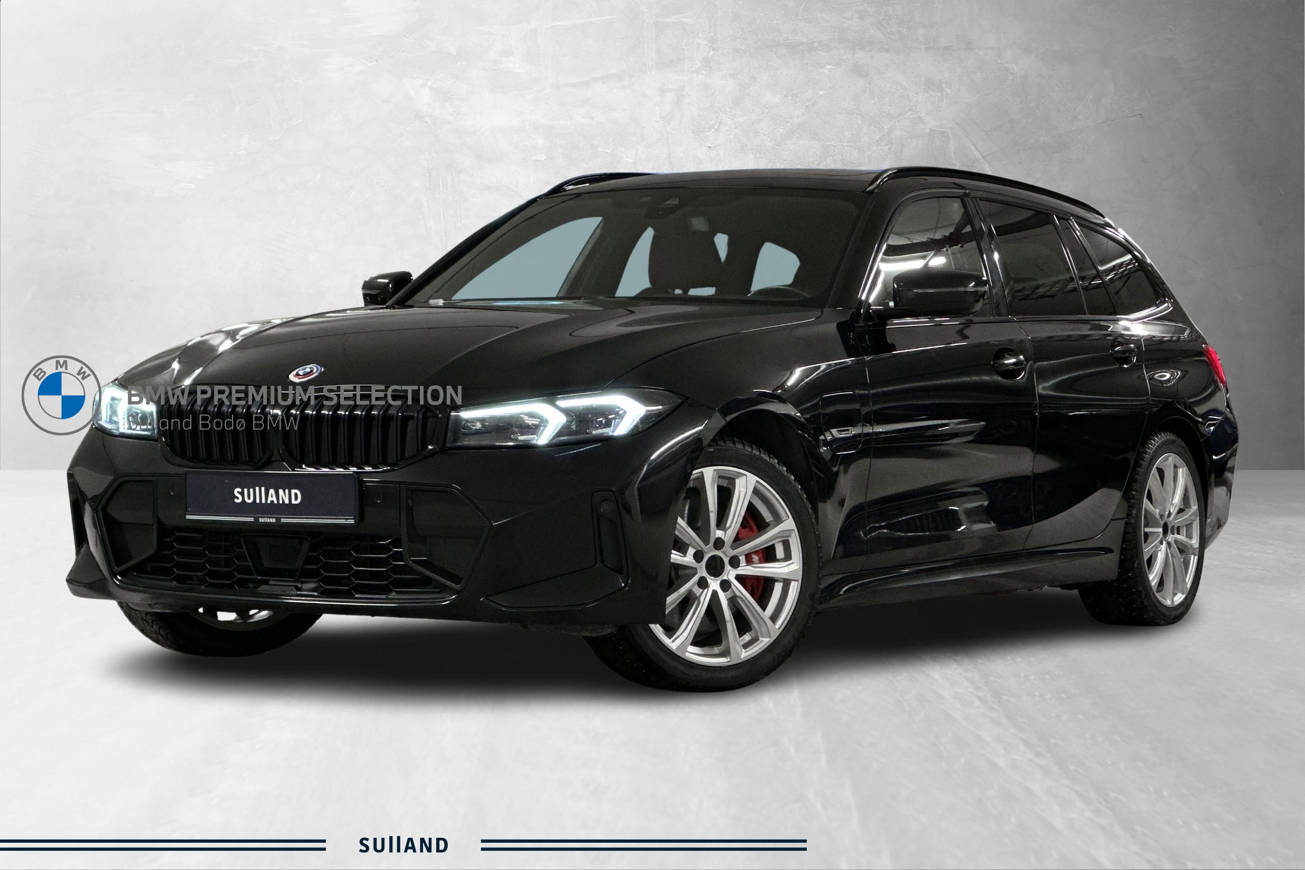 BMW 330e xDrive Touring