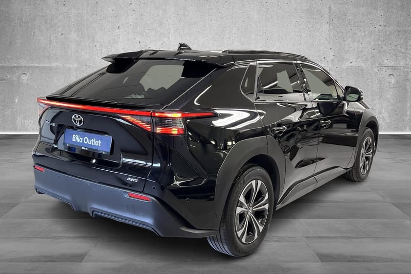 Bilde 3 av Toyota bZ4X Executive, Skinn, JBL lyd, Adaptiv Cruise, 360 kamera