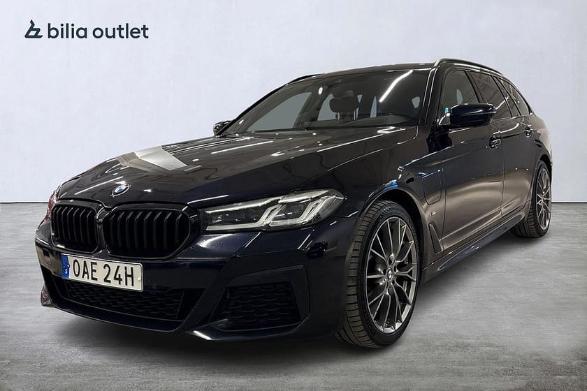 Bild 1 av BMW 530e Touring M Sport / 360°kamera / H/K / HUD / Navi