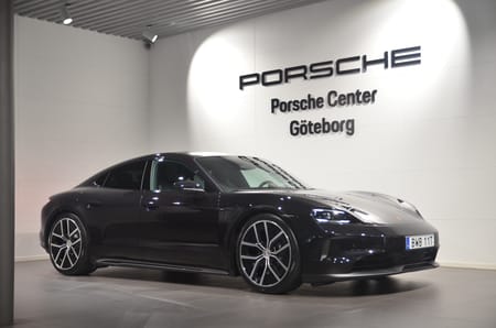 Porsche Taycan 4 / VAT / Leasebar