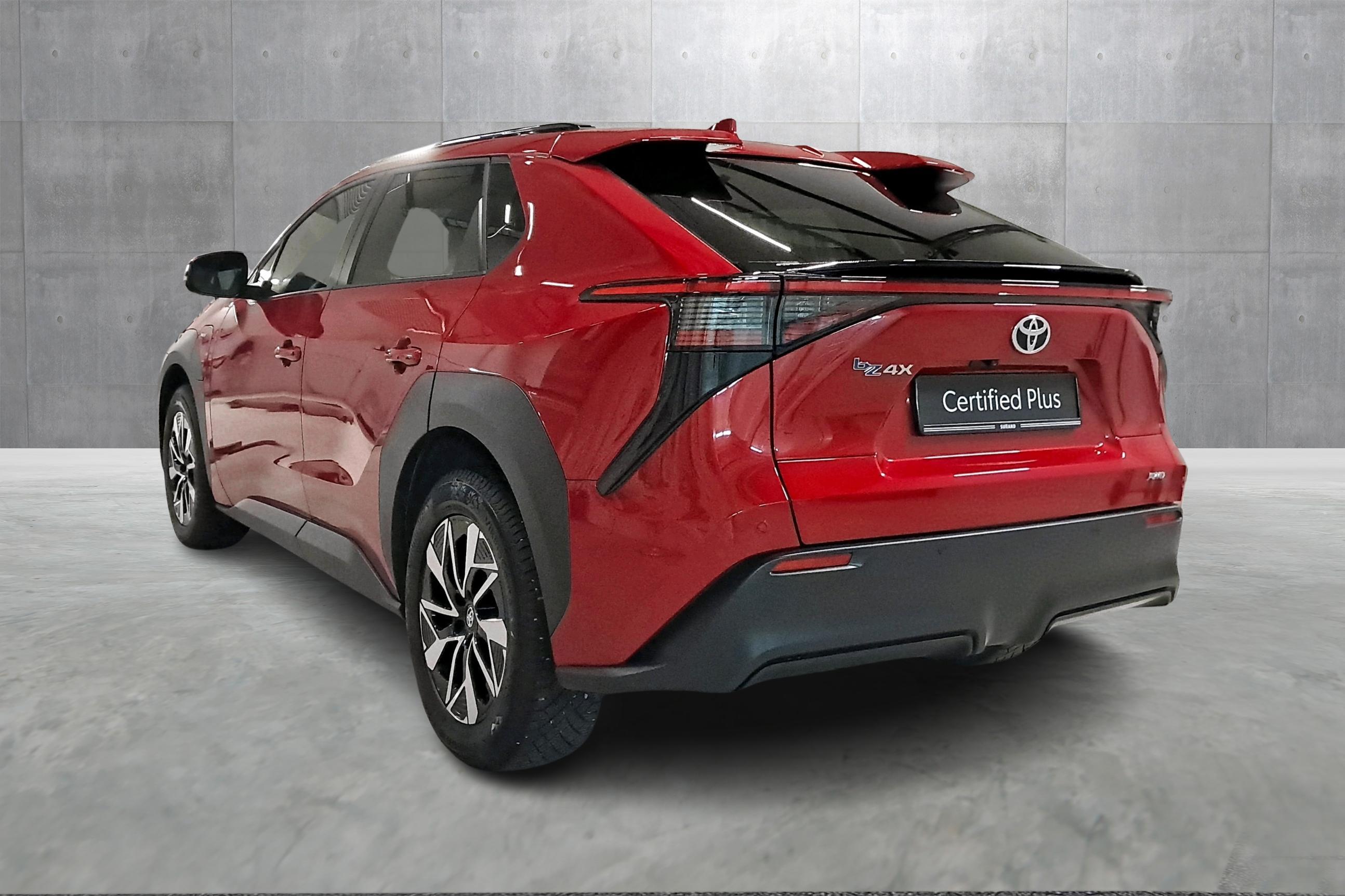 Thumnail bilde 2 av Toyota bZ4X