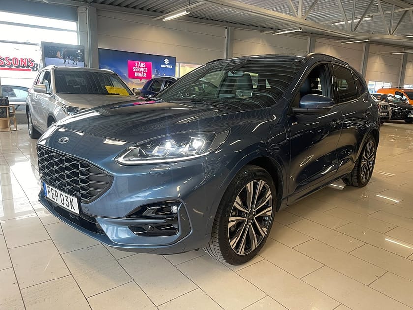 Bild 1 av Ford Kuga Plug-In Hybrid E-CVT ST-Line 225 hk