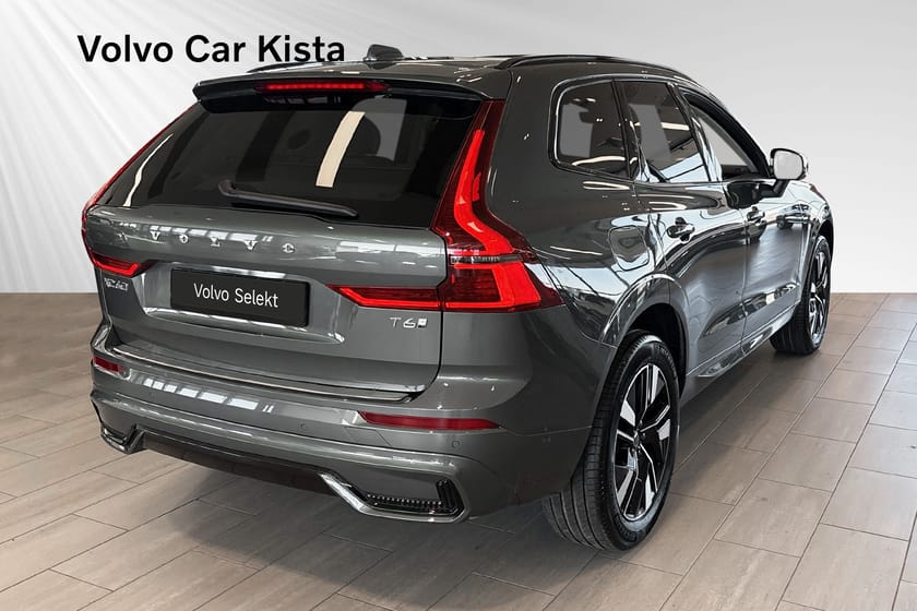 Bild 5 av Volvo XC60 T6 Plus Dark Nordic Edition Drag B/W Massage Pano