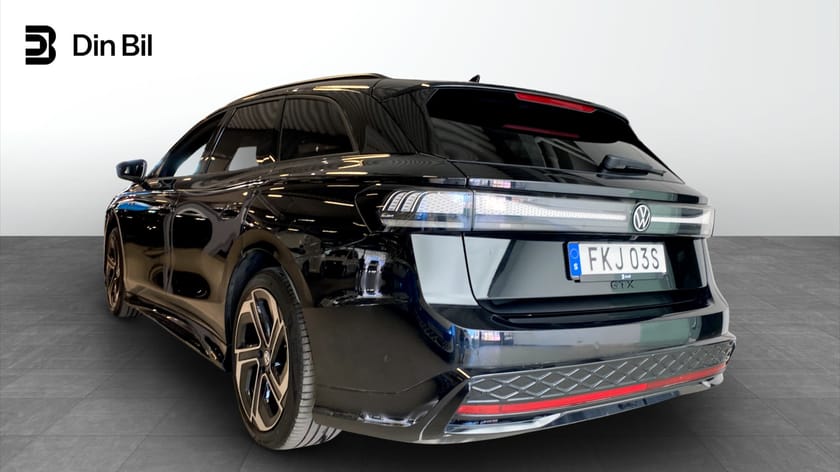 Bild 3 av Volkswagen ID.7 GTX Tourer 86KWH 340hk Drag/ Assistans