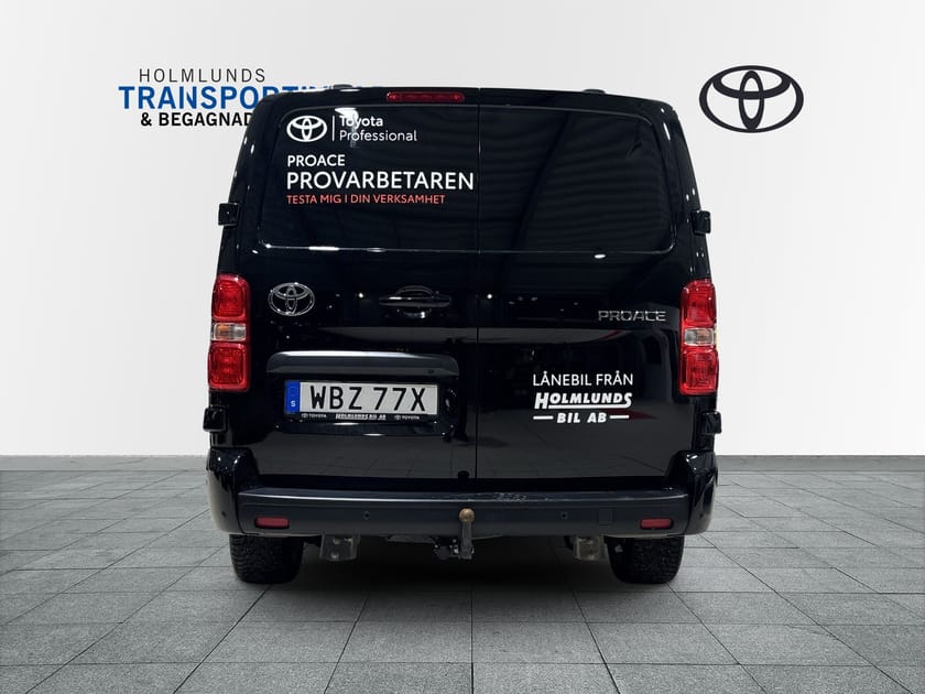 Bild 4 av Toyota Proace Crew Van L2 2.0 D-4D Premium 177HK V-Hjul Drag