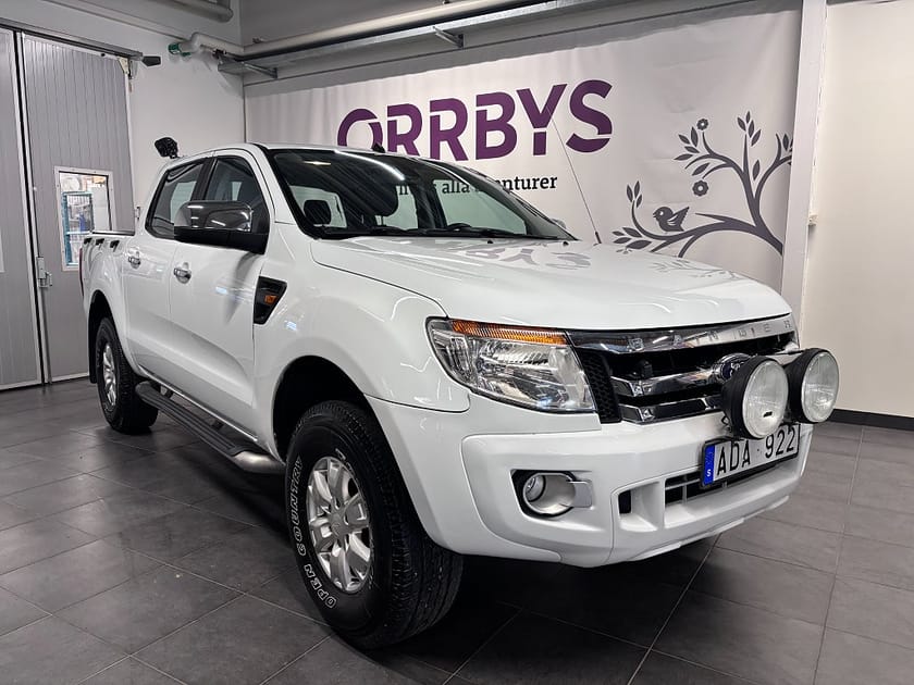 Bild 1 av Ford Ranger Dubbelhytt 2.2 TDCi 4x4 AUT Drag Värmare V-hjul Få mil