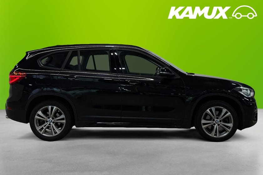 Bild 2 av BMW X1 sDrive20i Sport line 192hk  HuD Navi Drag