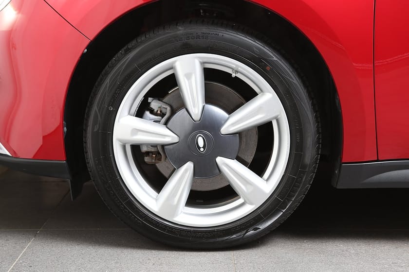 Bild 4 av ORA Funky Cat 300 Pro 48Kwh 30mil/räckvidd Superkampanj!!!