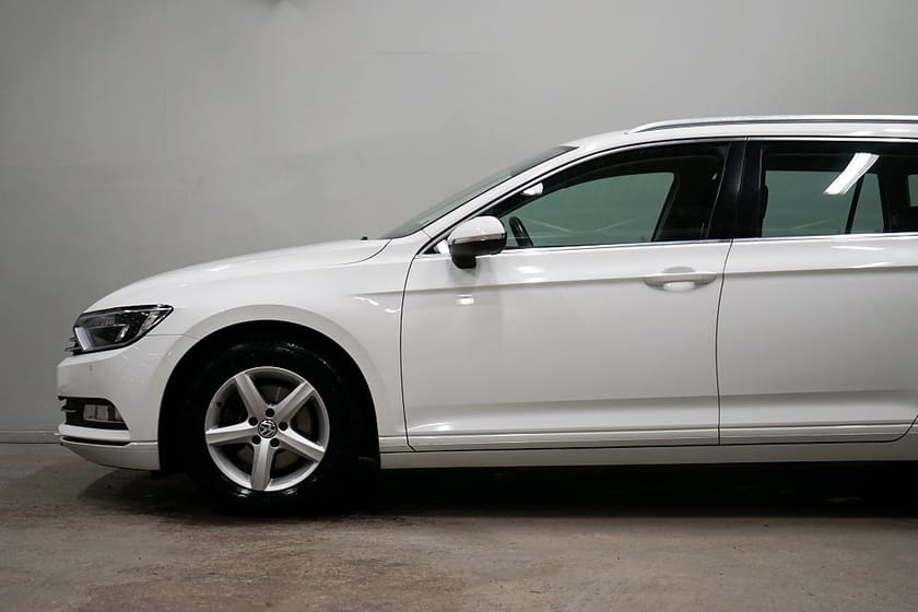 Bild 5 av Volkswagen Passat Sportscombi 2.0 TDI D-värme Drag Kamera