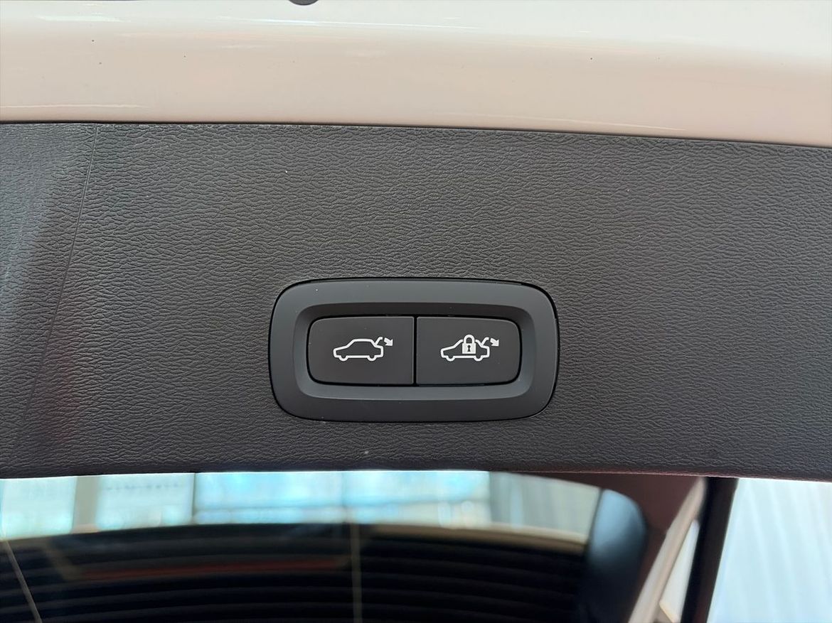 Volvo XC40 2025 - miniatyr 13