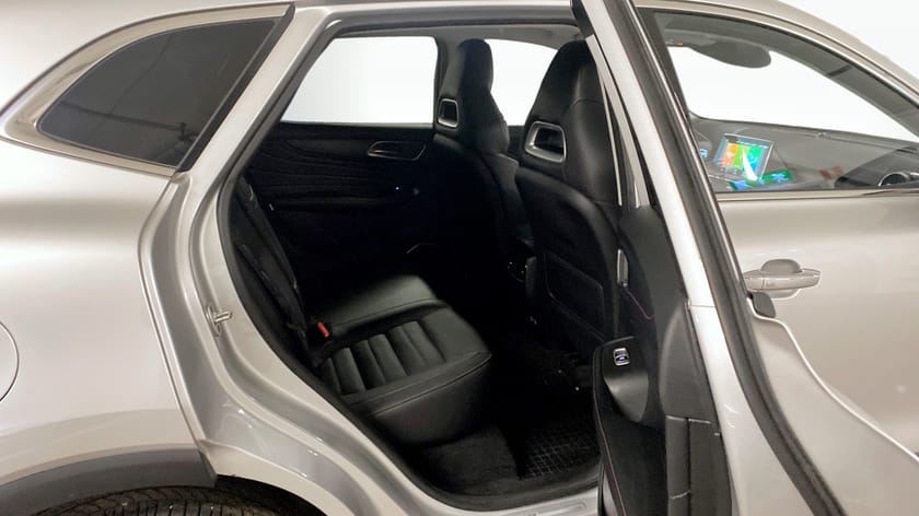 Bild 5 av MG EHS PHEV PLUG-IN HYBRID LUXURY 258 Hk