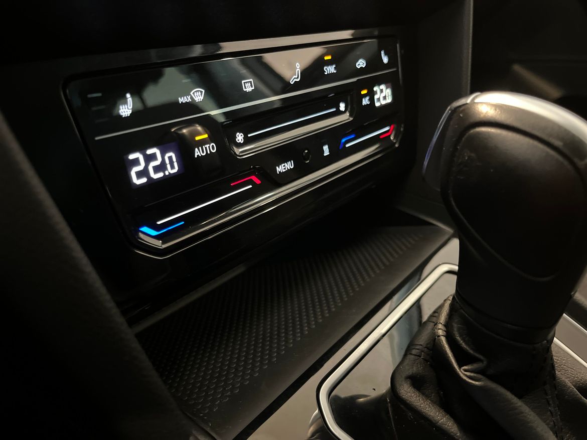 Volkswagen Passat 2023 - miniatyr 20
