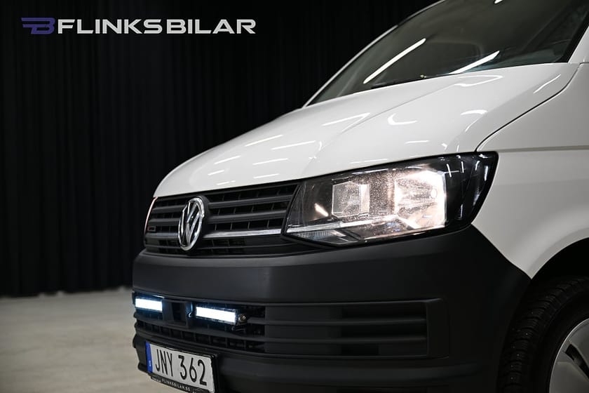 Bild 2 av Volkswagen Transporter 4Motion 150HK V-Inredd|Drag|Värmare|EnÄgare|NyKamrem