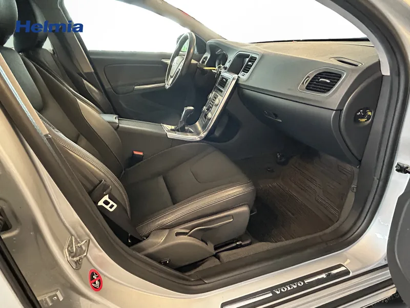 Bild 9 av 13 – Volvo V60 Cross Country D4 Business Advanced Momentum