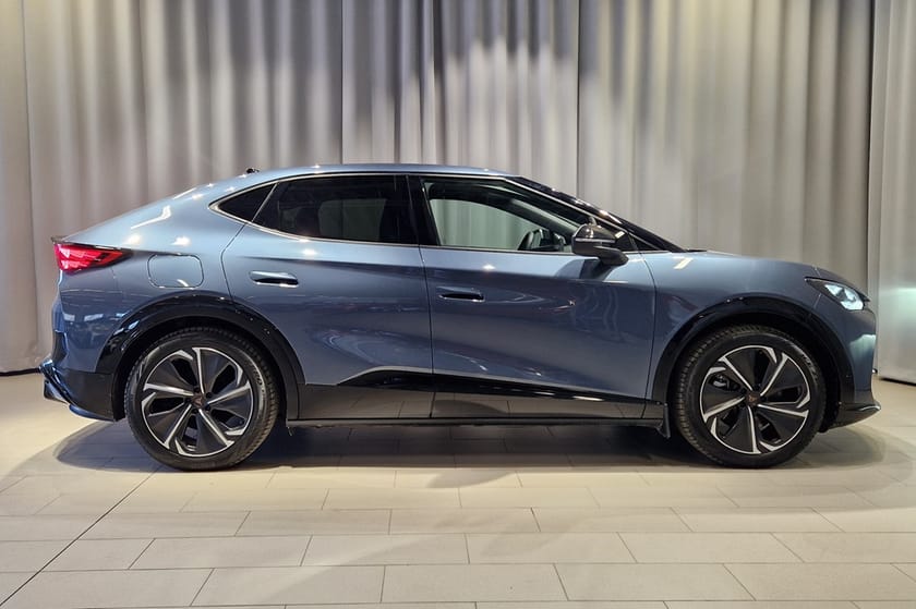 Bild 3 av CUPRA Tavascan 77 KWH | 210KW / 286HK | NAVI