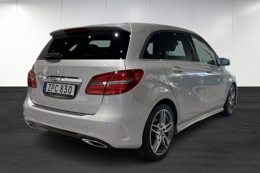 Bild 4 av Mercedes-Benz B 200 d 200d AMG Panorama Toppskick