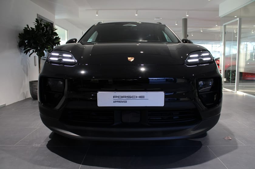Bild 3 av Porsche Macan Electric 