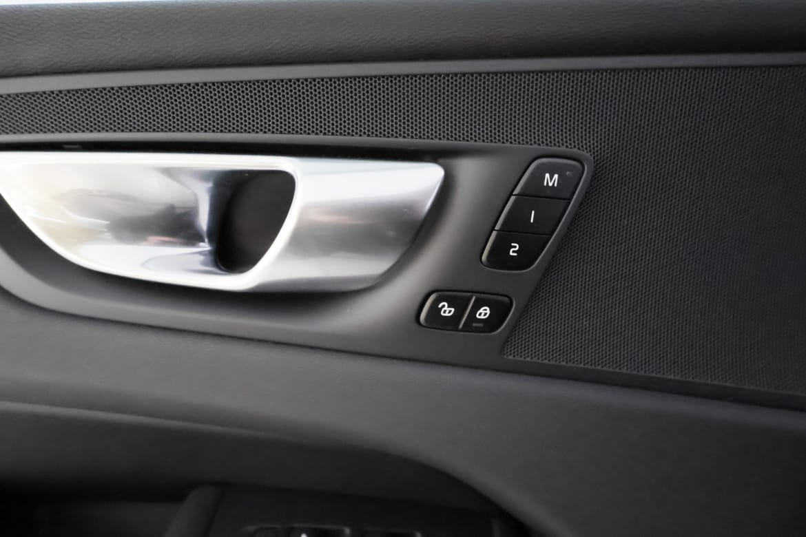 Volvo XC60 2025 - miniatyr 12