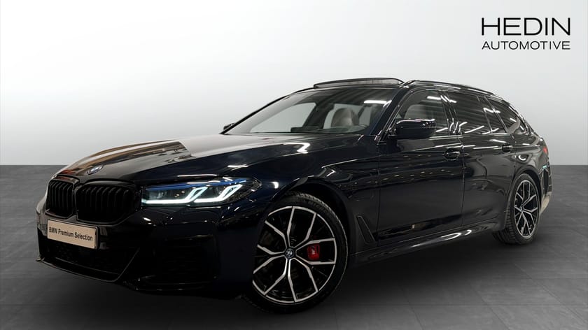 Bild 1 av BMW 530e xDrive Touring M Sport Pano HUD Drag Laser H/K Komfortstolar