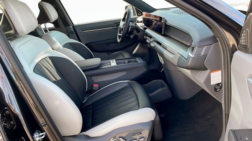 Bild 3 av Kia EV9 AWD GT LINE LONG RANGE 6-SITS