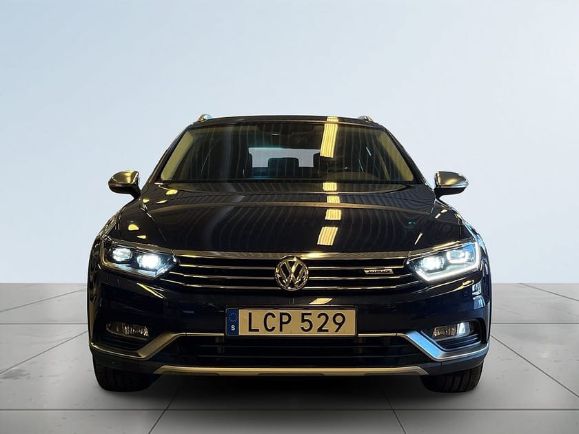 Bild 2 av Volkswagen Passat Alltrack 2.0 TDI 2 Brukare/Drag/MoK-Värm/Kamera/CockPit/Dvärm