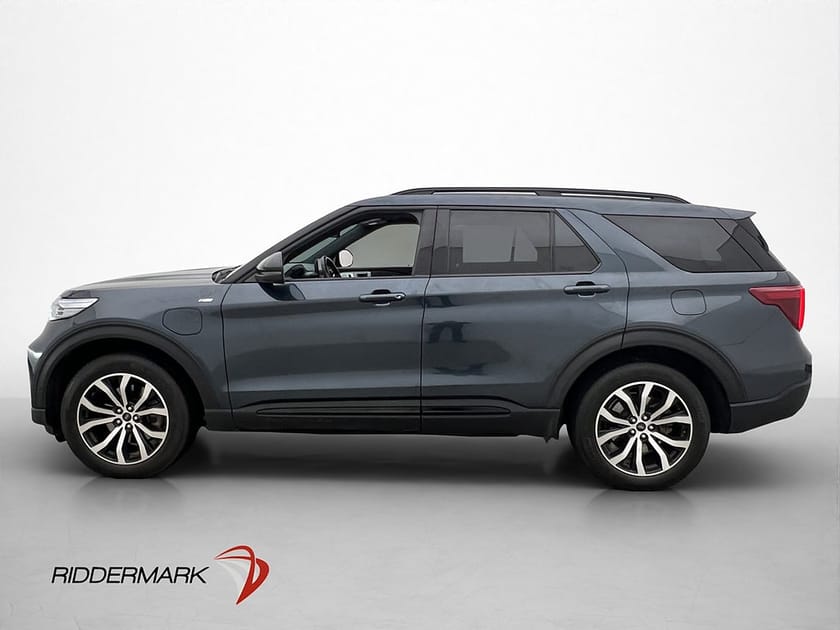 Bild 4 av Ford Explorer Plug-In Hybrid ST 7 sits 360° 457hk Pano Drag