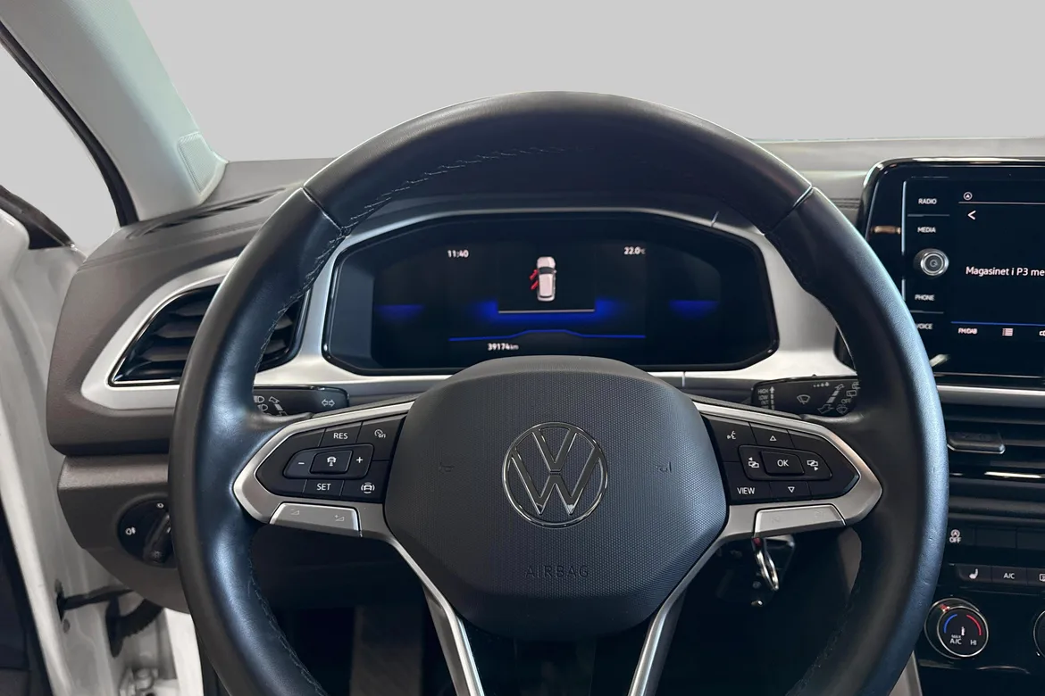 picture of a car