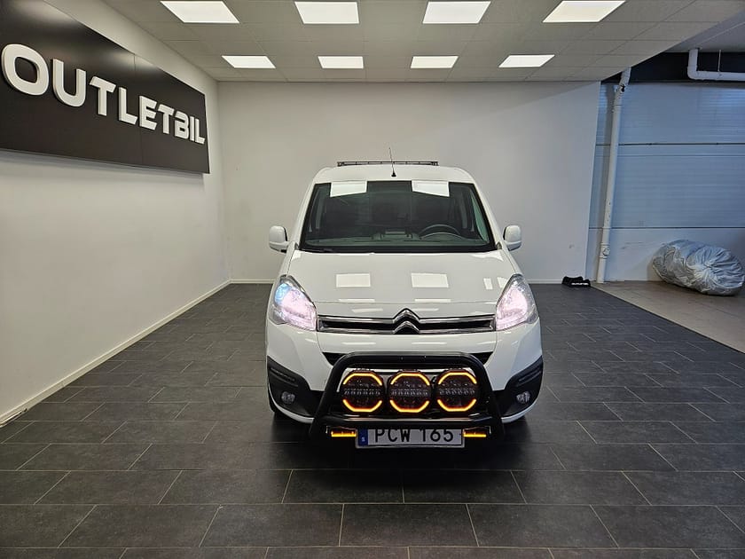 Bild 4 av Citroën Berlingo Van Increased Payload 1.6 BlueHDi 100hk Manuell Frontbåge Extraljus PDC D