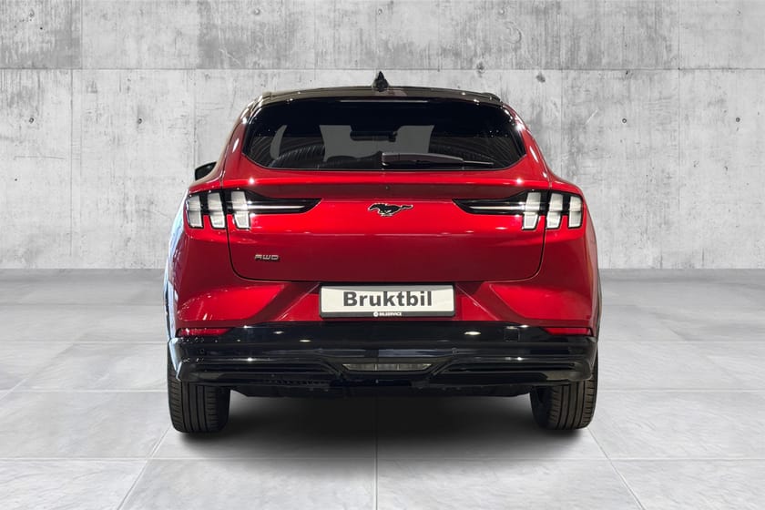 Bilde 4 av Ford Mustang Mach-E Long Range AWD / Krok / Panorama / B&O / 360° cam
