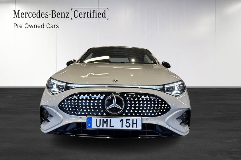 Bild 2 av Mercedes-Benz CLA 350 4MATIC Moms/AMG/Panorama/Burmester