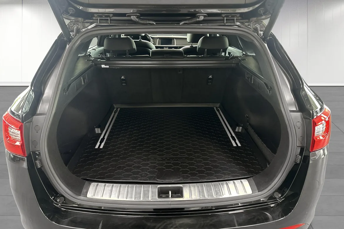 picture of a car