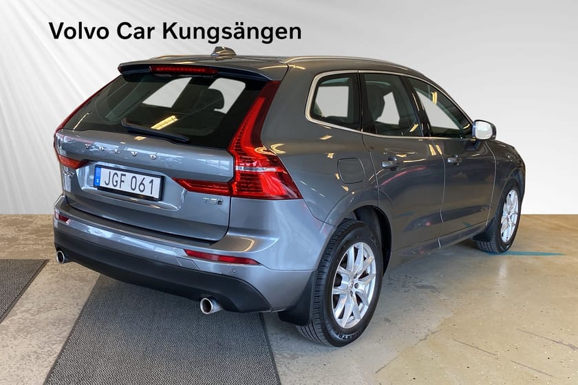 Bild 5 av Volvo XC60 T5 AWD Momentum Advanced SE DRAGKROK