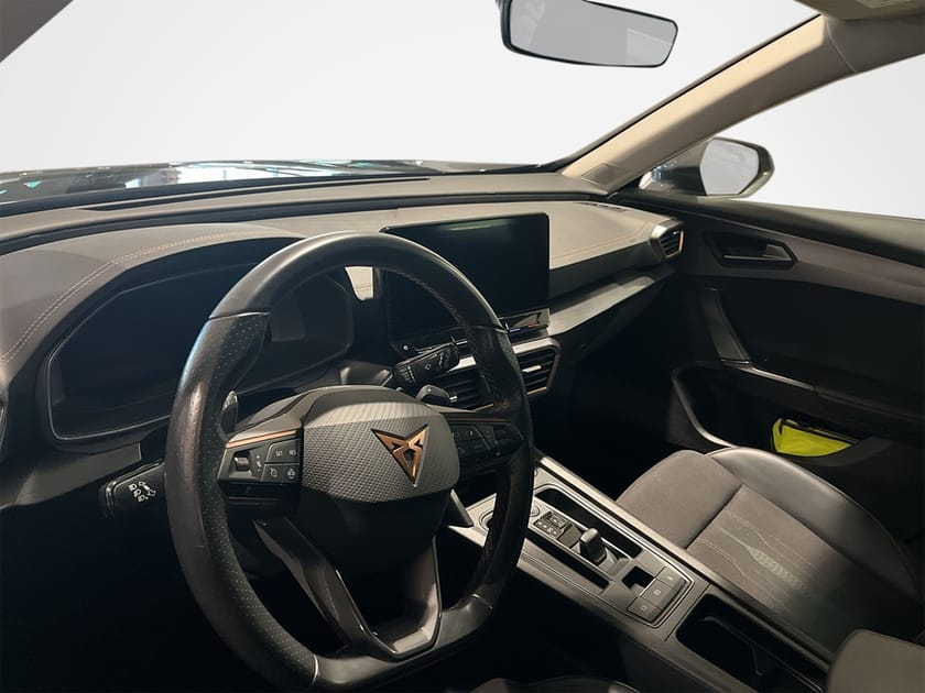Bild 3 av CUPRA Formentor e-Hybrid 1,4 204 hk