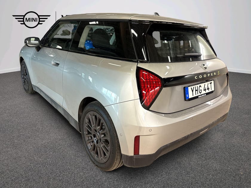 Bild 5 av MINI Cooper SE Essential Trim, Paket S