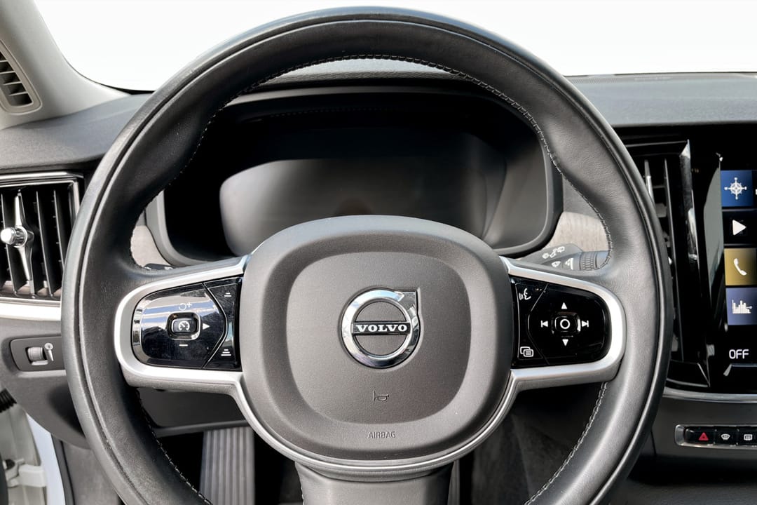 Volvo V90 Cross Country