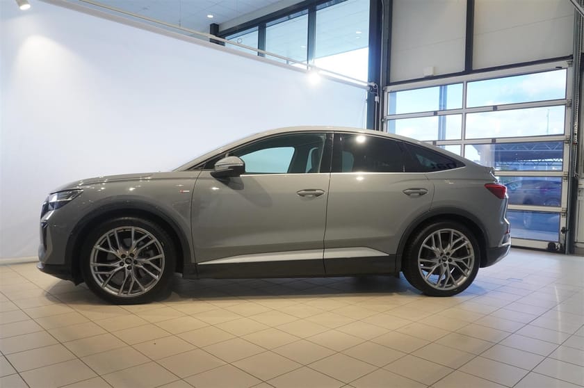 Bild 2 av Audi Q4 50 Sportback e-tron quattro Sportback S-Line Evolution Sonos SE Spec