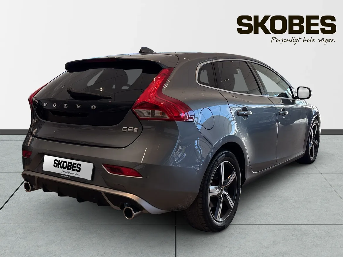 Volvo V40