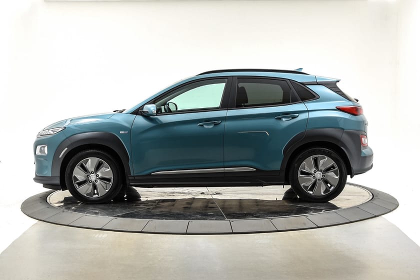 Bilde 2 av Hyundai Kona Electric Premium 484km WLTP/Skinn/Soltak/APP+