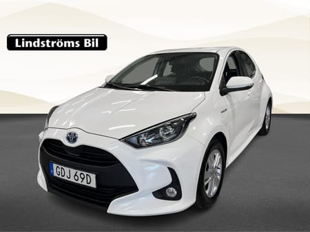 Toyota Yaris Hybrid Active 1.5 116hk S&V-hjul