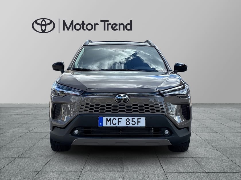 Bild 5 av Toyota Corolla Cross Hybrid AWD-i 2,0 EXECUTIVE  PANORAMA SKINN V-HJUL