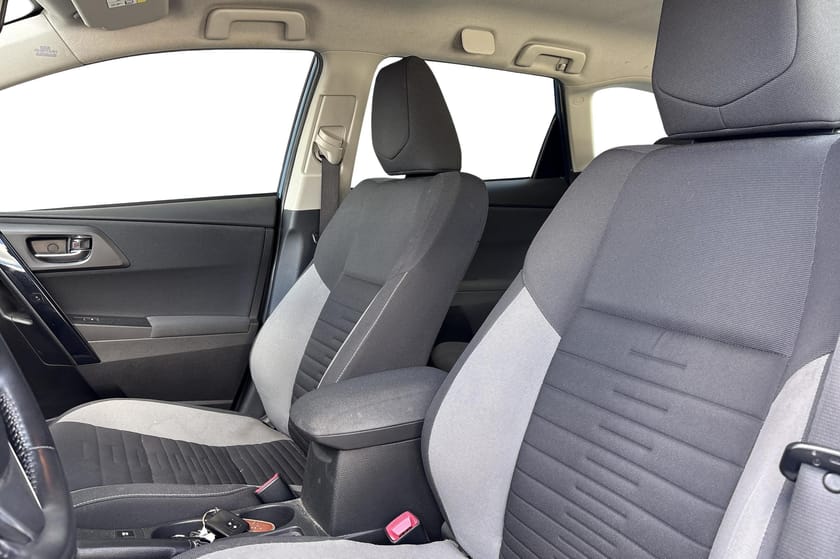 Bilde 2 av Toyota Auris Touring Sports Hybrid Active I Navi I Kompl. service