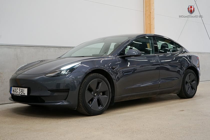 Bild 3 av Tesla Model 3 Standard Range Värmepump Rattvärme Pano Kamera MOMS