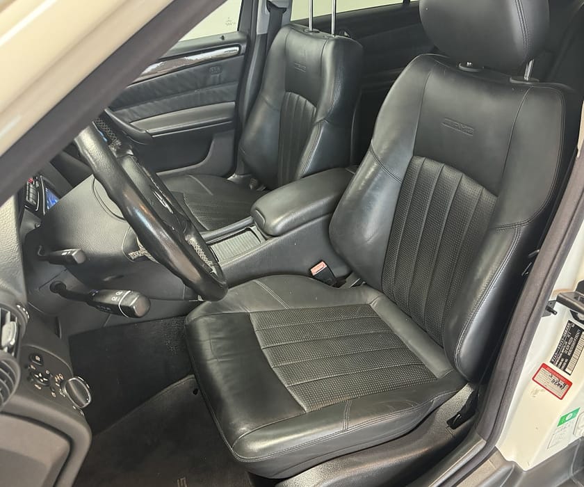 Bild 5 av Mercedes-Benz C 32 AMG 