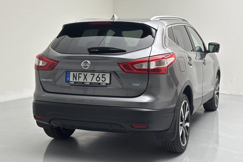 Bild 3 av Nissan Qashqai 1.5 dCi (110hk) Tekna GPS 360 Panorama