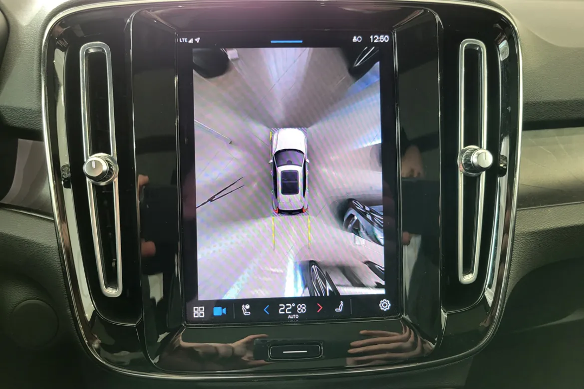 Volvo XC40 Recharge Twin motor