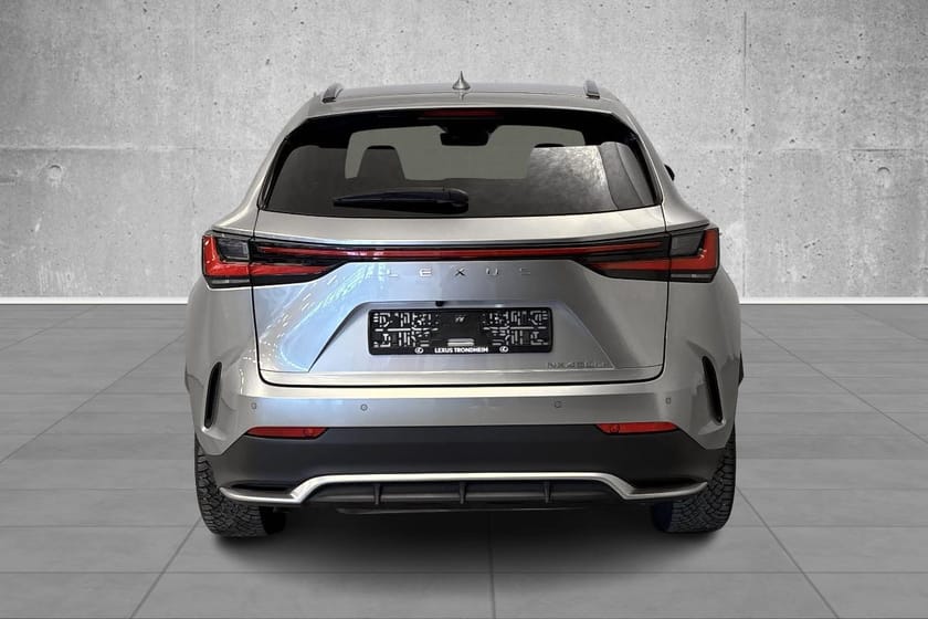 Bilde 4 av Lexus NX 450h+ F SPORT S/Sun/4x4/1 eier/ny service/plug-in/